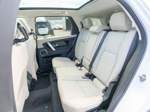 New 2025 Land Rover Discovery Sport S image 22