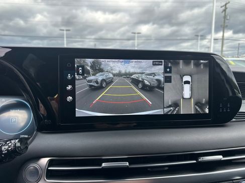 Used 2024 Hyundai Palisade Calligraphy image 26