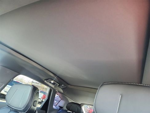 New 2026 Cadillac Optiq Luxury 2 image 19