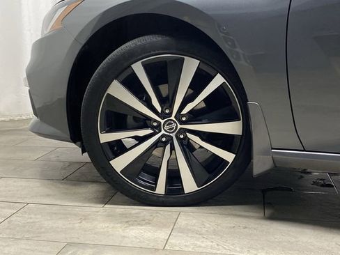 Used 2020 Nissan Altima 2.5 SR w/ Premium Package image 33