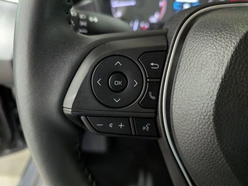 Used 2025 Toyota Corolla SE FWD image 18
