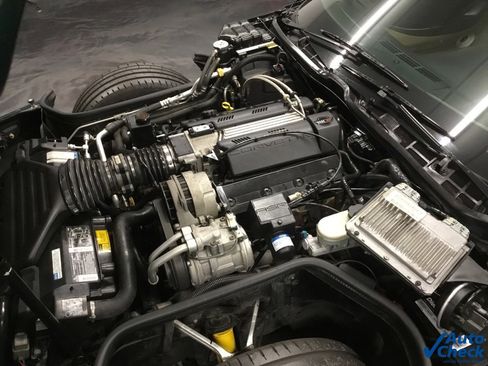 Used 1995 Chevrolet Corvette Convertible image 38