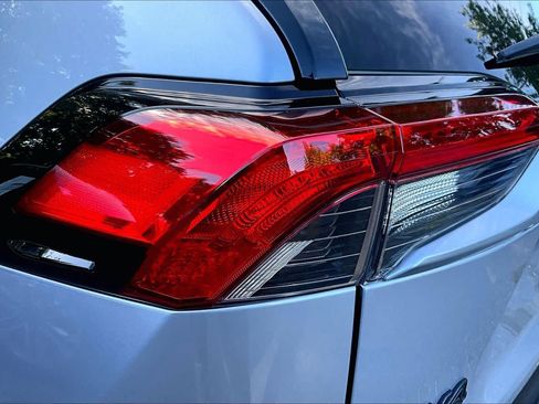 Certified 2025 Toyota RAV4 XLE w/ Convenience Package AWD/4WD image 27
