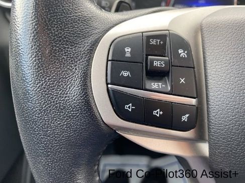 Used 2021 Ford Explorer XLT w/ Equipment Group 202A image 15