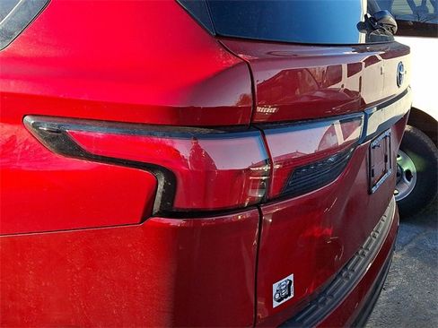 Used 2025 Toyota Sequoia Limited image 9