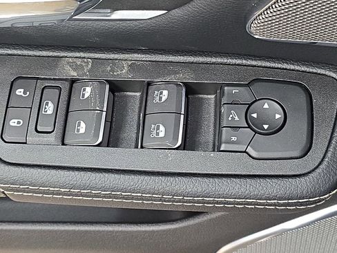 New 2026 RAM 1500 Laramie AWD/4WD image 28
