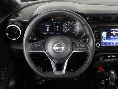 Certified 2024 Nissan Kicks SR FWD image 10