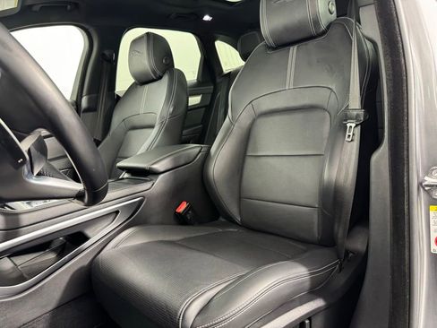 Used 2025 Jaguar F-PACE R-Dynamic S image 15