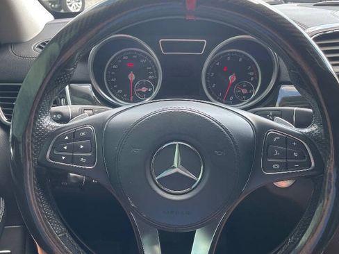 Used 2017 Mercedes-Benz GLS 450 4MATIC image 27