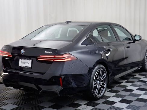 New 2026 BMW 530i xDrive w/ M Sport Package image 17