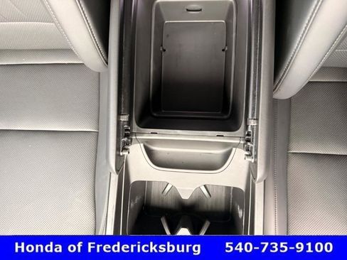 Used 2024 Hyundai Santa Fe XRT image 32