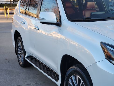 Used 2023 Lexus GX 460 Luxury image 8