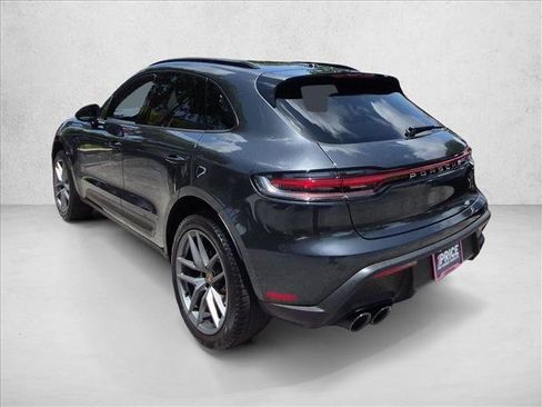 Used 2023 Porsche Macan AWD/4WD image 8