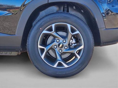 New 2026 Chevrolet Trax LT w/ LT Convenience Package image 10