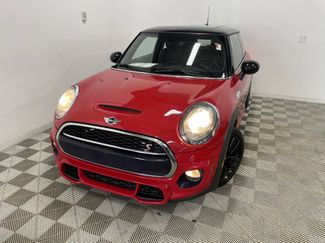 Used 2016 MINI Cooper S image 1