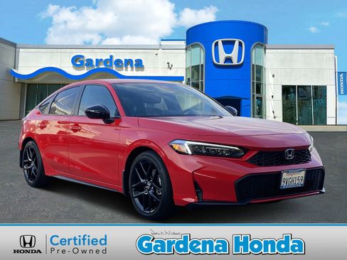 Used 2025 Honda Civic Sport image 1