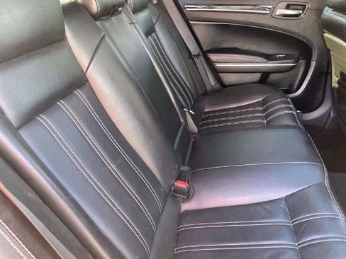 Used 2021 Chrysler 300 S image 23