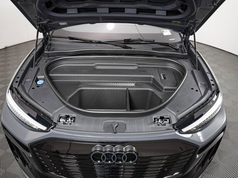 New 2027 Audi Q6 e-tron Premium Plus AWD/4WD image 4