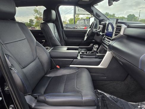 Used 2022 Toyota Tundra Platinum image 13