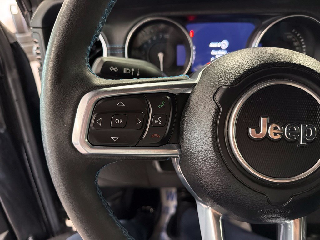 Used 2023 Jeep Wrangler Unlimited Rubicon 4xe w/ Cold Weather Group AWD/4WD image 8