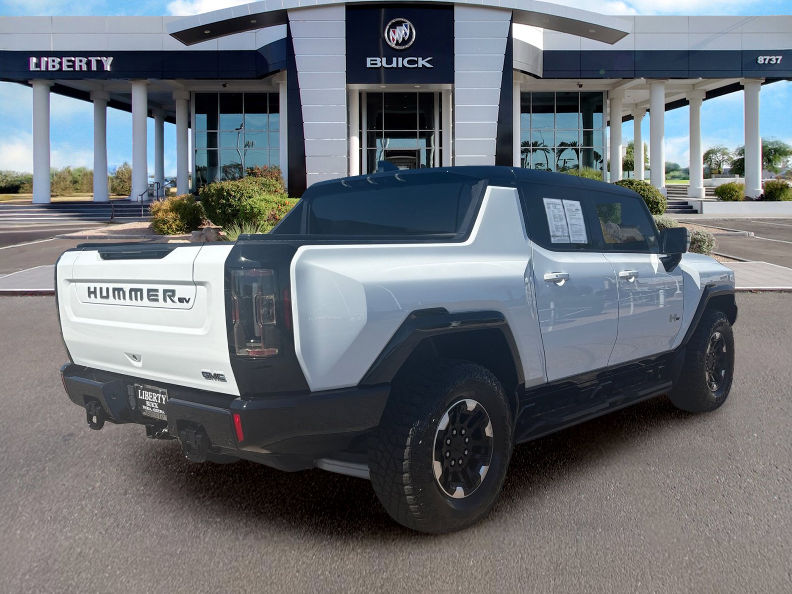 Used 2022 GMC Hummer EV Edition 1 w/ LPO, Illumination Package AWD/4WD image 3