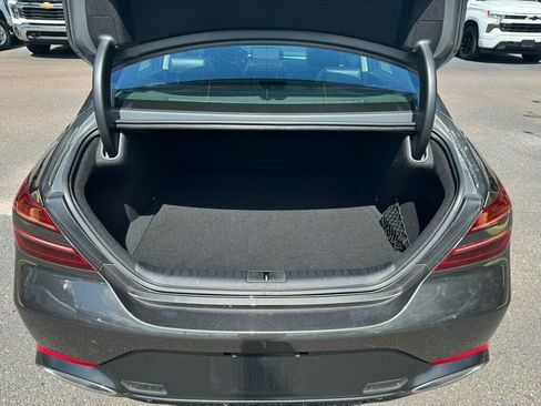Used 2026 Genesis G70 2.5T RWD image 9