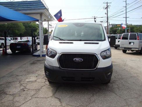 Used 2025 Ford Transit 250 Low Roof w/ Exterior Upgrade Package RWD image 4