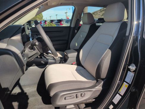 Used 2025 Honda CR-V EX image 17