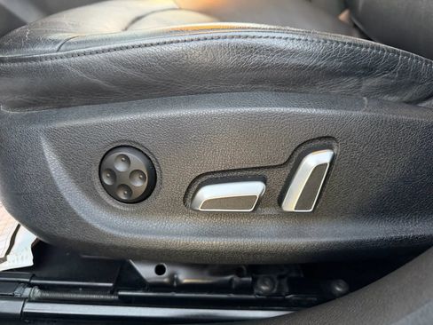 Used 2015 Audi A4 Premium Plus w/ Technology Package image 32