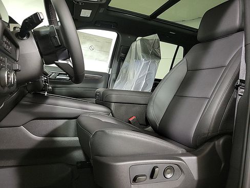 New 2026 Chevrolet Tahoe Z71 w/ Z71 Off-Road Package image 12