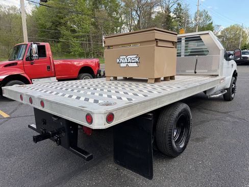 Used 2006 Ford F350 4x4 Regular Cab DRW Super Duty image 9
