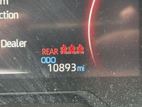 Certified 2023 Toyota RAV4 LE AWD/4WD image 11
