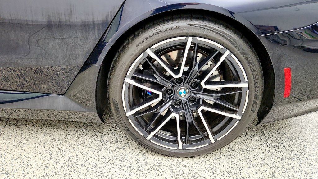 Used 2025 BMW M5 Touring w/ M Driver's Package AWD/4WD image 9