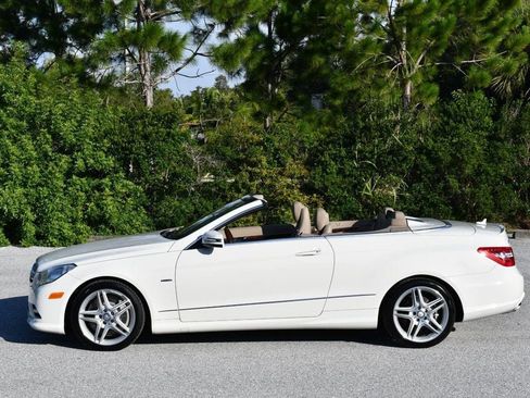 Used 2012 Mercedes-Benz E 550 Cabriolet w/ Appearance Pkg image 25