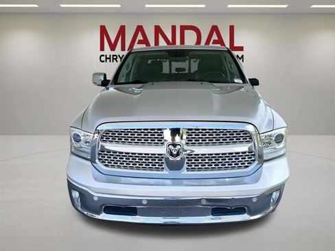 Used 2018 RAM 1500 Laramie w/ Convenience Group AWD/4WD image 2