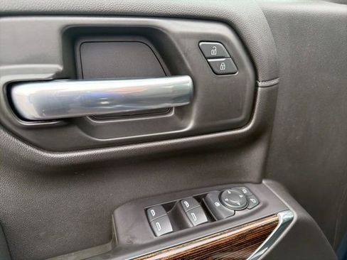 Used 2021 GMC Sierra 1500 SLE w/ Driver Alert Package I image 23