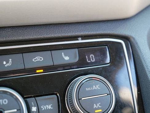 Certified 2023 Volkswagen Atlas SE AWD/4WD image 33