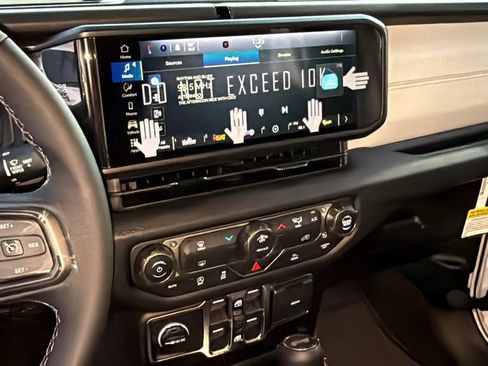 New 2026 Jeep Wrangler Sport S image 26