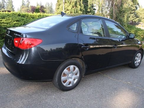 Used 2009 Hyundai Elantra GLS w/ Popular Equipment Pkg 2 FWD image 3