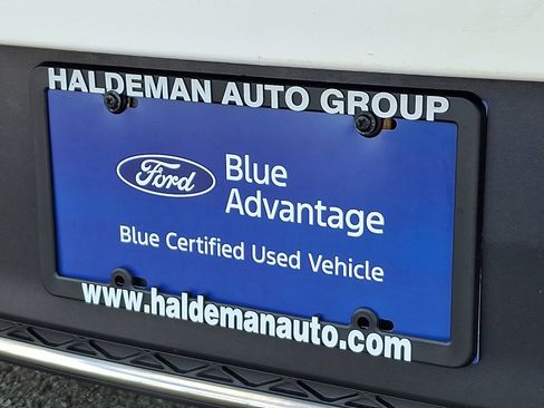 Used 2023 Genesis G70 2.0T image 30