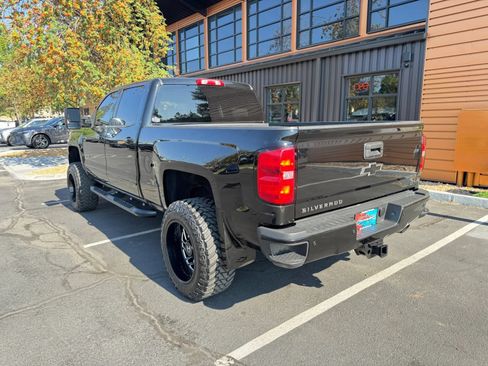Used 2016 Chevrolet Silverado 2500 LT w/ Midnight Edition AWD/4WD image 3