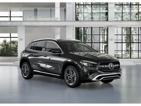New 2026 Mercedes-Benz GLA 250 4MATIC image 11