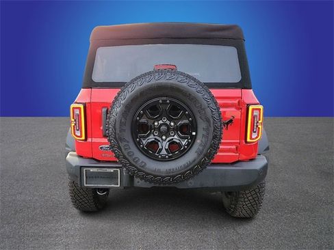 New 2023 Ford Bronco Wildtrak image 3