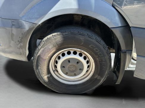 Used 2018 Mercedes-Benz Sprinter 144 Cargo image 35