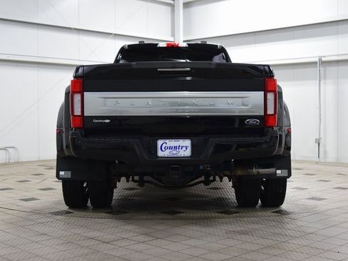 Used 2022 Ford F450 Platinum w/ FX4 Off-Road Package image 7