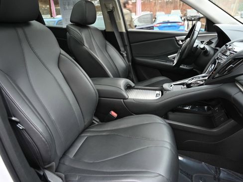 Used 2021 Acura RDX SH-AWD image 21