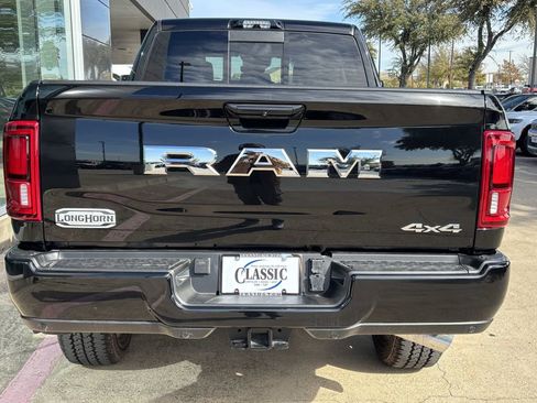 New 2026 RAM 2500 Limited AWD/4WD image 5