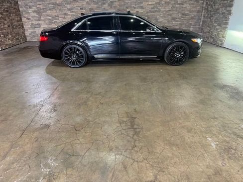 Used 2020 Lincoln Continental Reserve w/ Luxury Package AWD/4WD image 4