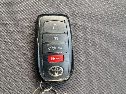 Used 2023 Toyota Tundra SR5 w/ SR5 Convenience Package AWD/4WD image 28
