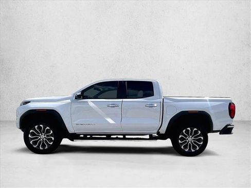 Used 2024 GMC Canyon Denali AWD/4WD image 6